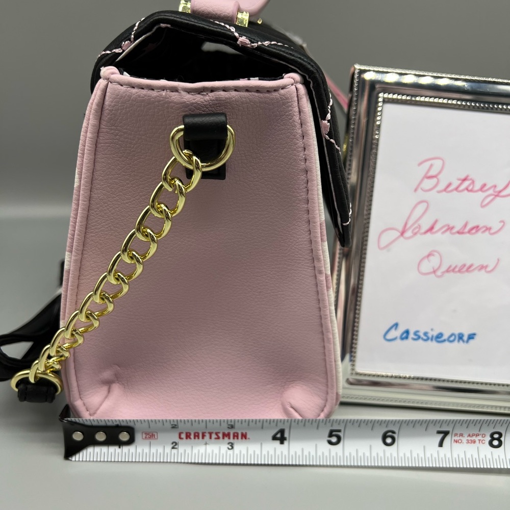 NWT 💋BETSEY JOHNSON💋 crossbody purse - Picture 4 of 10